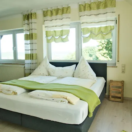 Kirschberghof Gaestehaus Und Weinverkauf 4* ゾンマーハウゼン