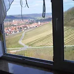 Гостевой дом Kirschberghof Gaestehaus Und Weinverkauf