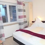Kirschberghof Gaestehaus Und Weinverkauf 4*