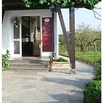 Kirschberghof Gaestehaus Und Weinverkauf Sommerhausen