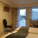 Kirschberghof Gaestehaus Und Weinverkauf Гостевой дом 4*