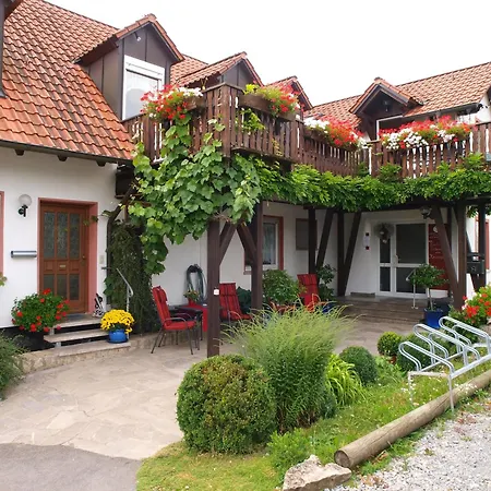 Guest house Kirschberghof Gaestehaus Und Weinverkauf Sommerhausen