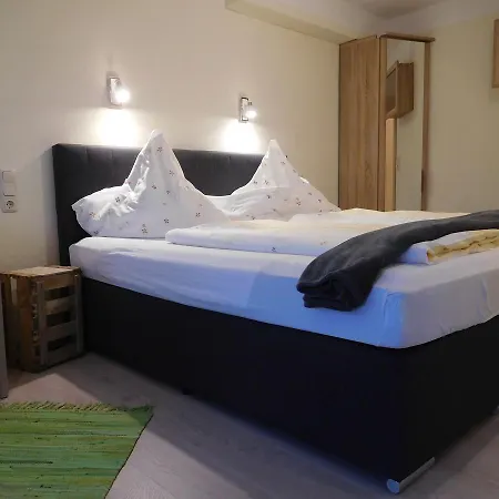 Kirschberghof Gaestehaus Und Weinverkauf Guest house